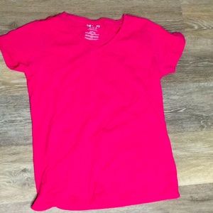 Pink tee shirt